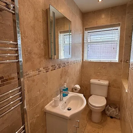 The Mayfair Guest House Self Catering Southampton Exterior photo
