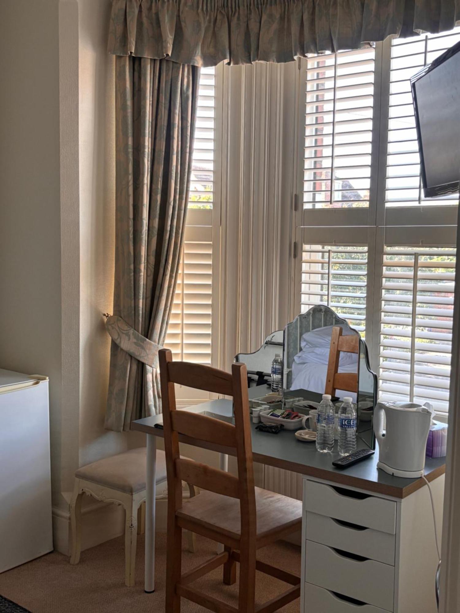 The Mayfair Guest house 4*