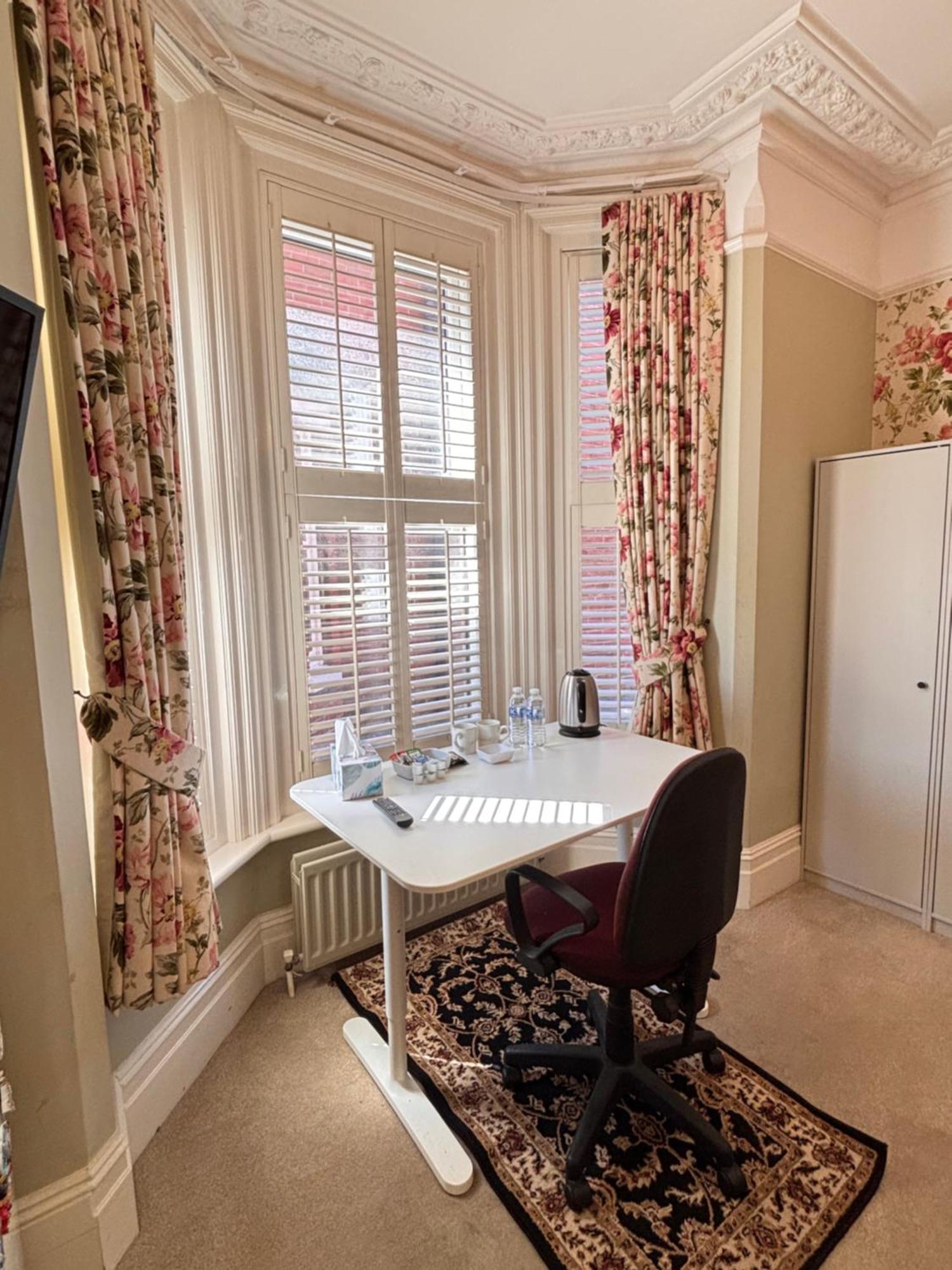 The Mayfair Self Catering Affittacamere 4*