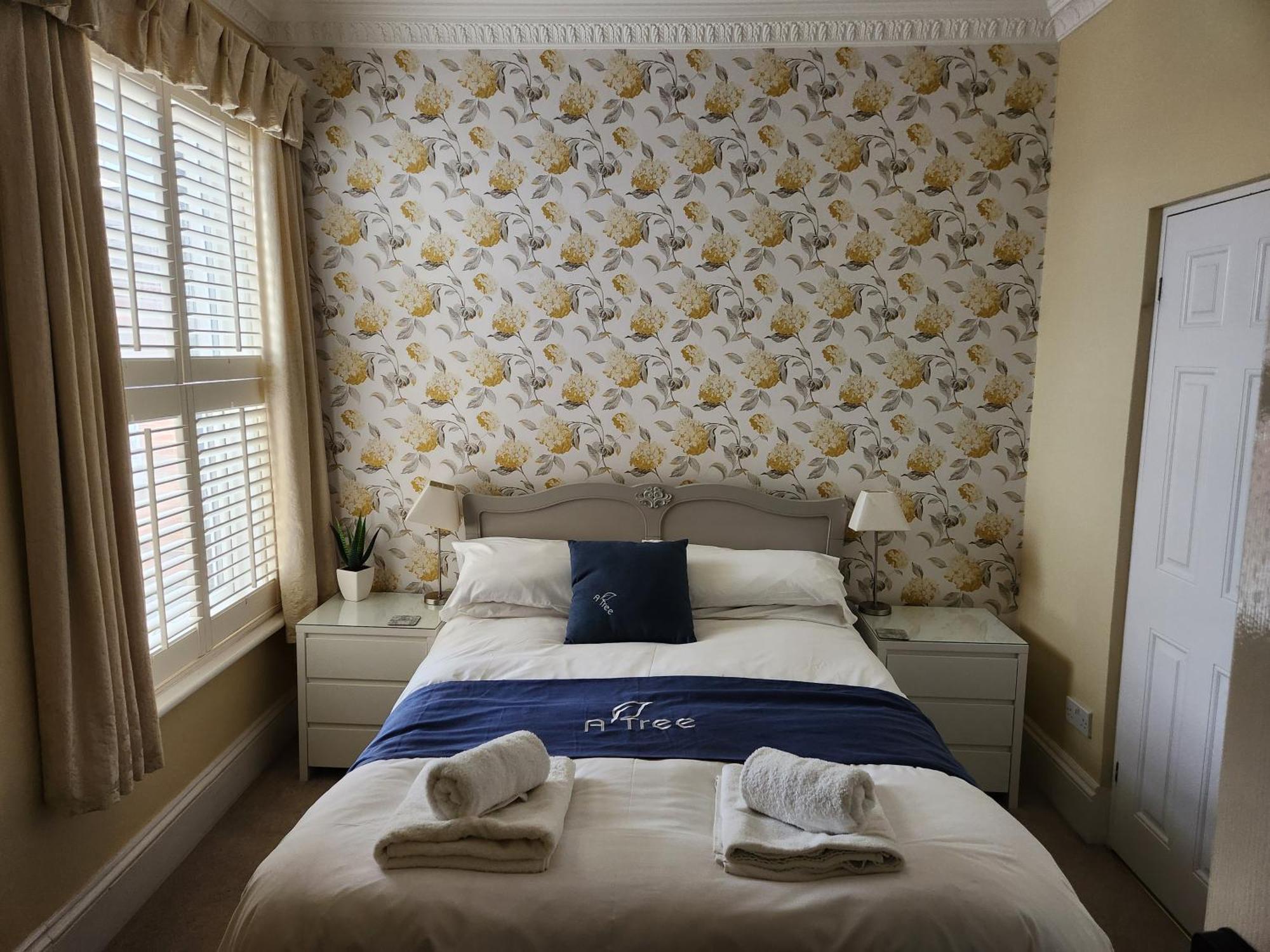 The Mayfair Гостевой дом 4*