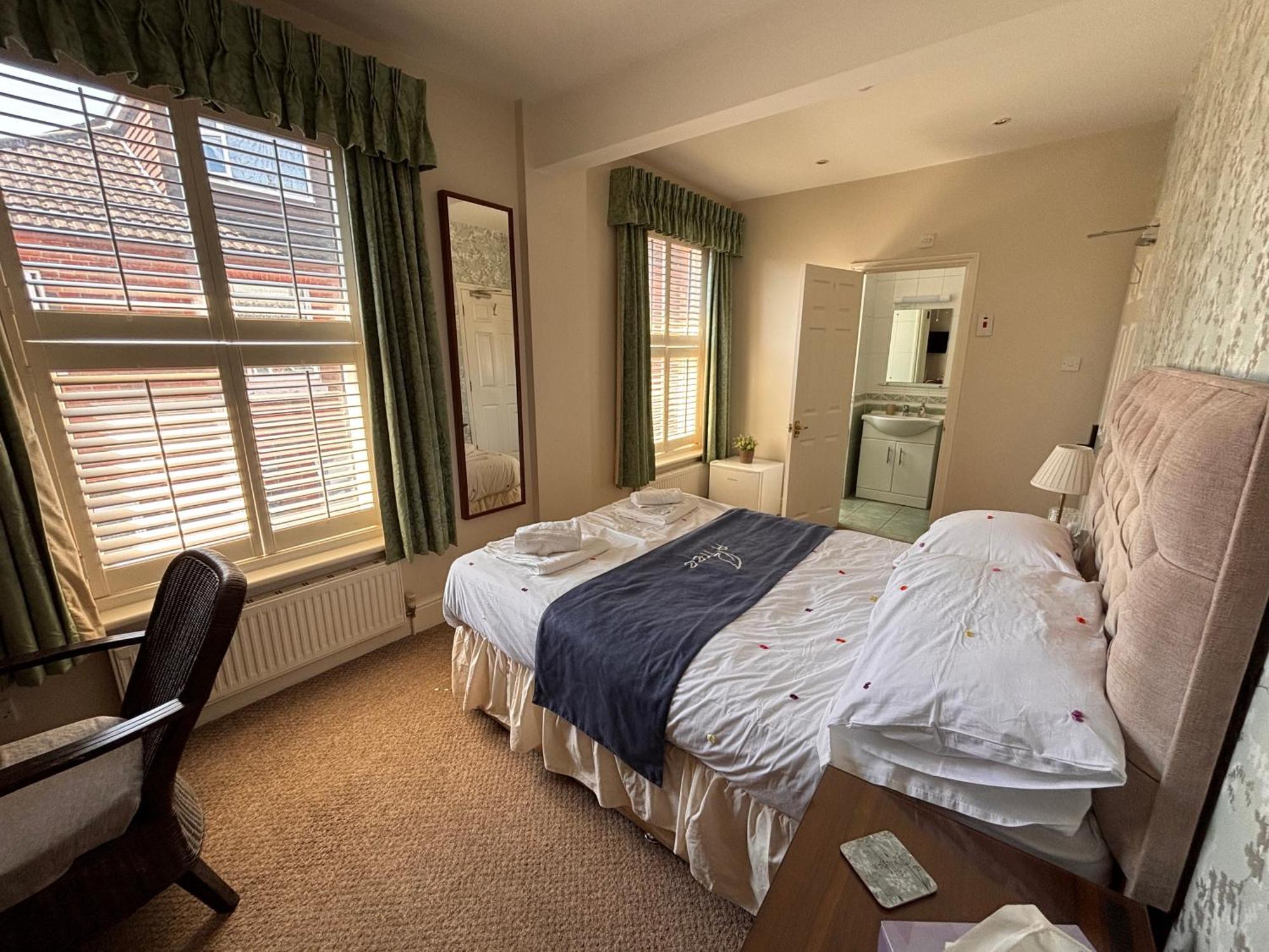 The Mayfair 4*